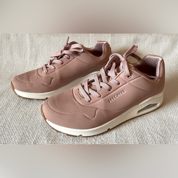 Skechers Shoes - Skechers Uno Stand On blush sneakers